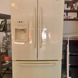 3 Doors Refrigerator 