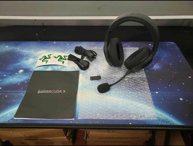 Razer Barracuda X Wireless Gaming & Mobile Headset (PC, PlayStation, Switch 2, Android, iOS): 2.4GHz Wireless + Bluetooth - Lightweight - 40mm Drivers