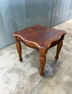 Brown end table living room coffee table