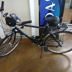 Schwinn Unisex Wayfarer Hybrid Bicycle 700cc