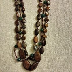 Necklace and Earrings 