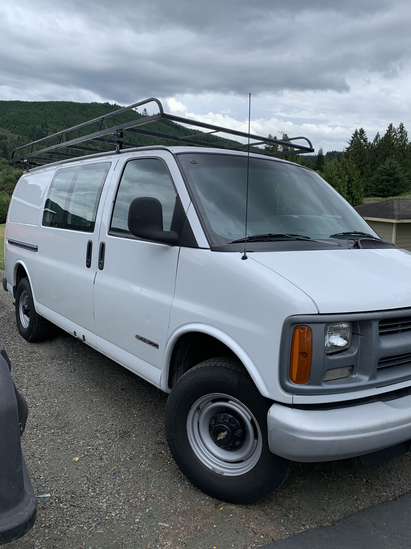 2002 Chevrolet Express