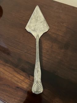 ESTATE SALE: Godinger serving utensil