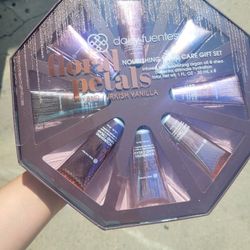 Nourishing Hand Cream Gift Set... Crema Para Las Manos