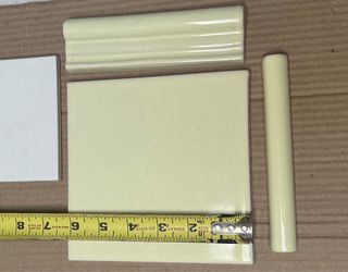 GORGEOUS 300 pc 6x6, 100pc cornice, 30 pc pencil trim. HAND PAINTED clay tiles. NEW