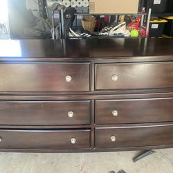 Dresser modern 6 drawer wood