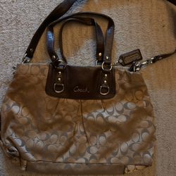 COACH Vintage Madison Handbag 