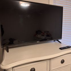 42 inch LG tv