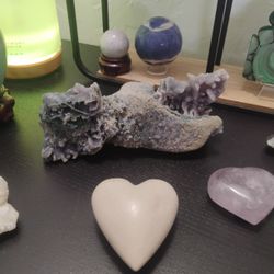 Grape Agate 8.5 " Wide 5 " Tall 2.1 Lb