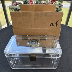 Acrylic Desktop Humidor.