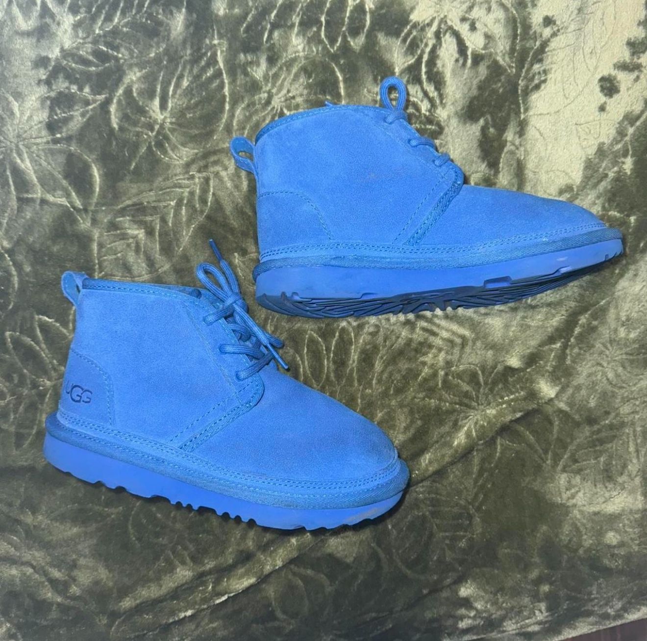 Size 2 Ugg Boots