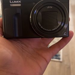 Lumex Camera 