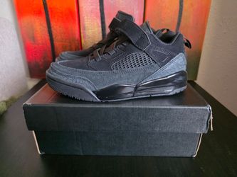 Jordan Spizike Low
Boys' Grade School 1Y