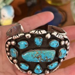 Stunning Navajo Sterling Silver And Turquoise Cuff Bracelet 