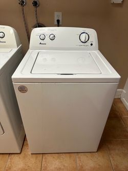 Amana Washer & Electric Dryer Set - Read Description