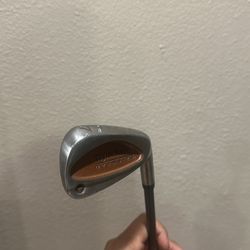 Taylormade 7 iron. Bubble shaft