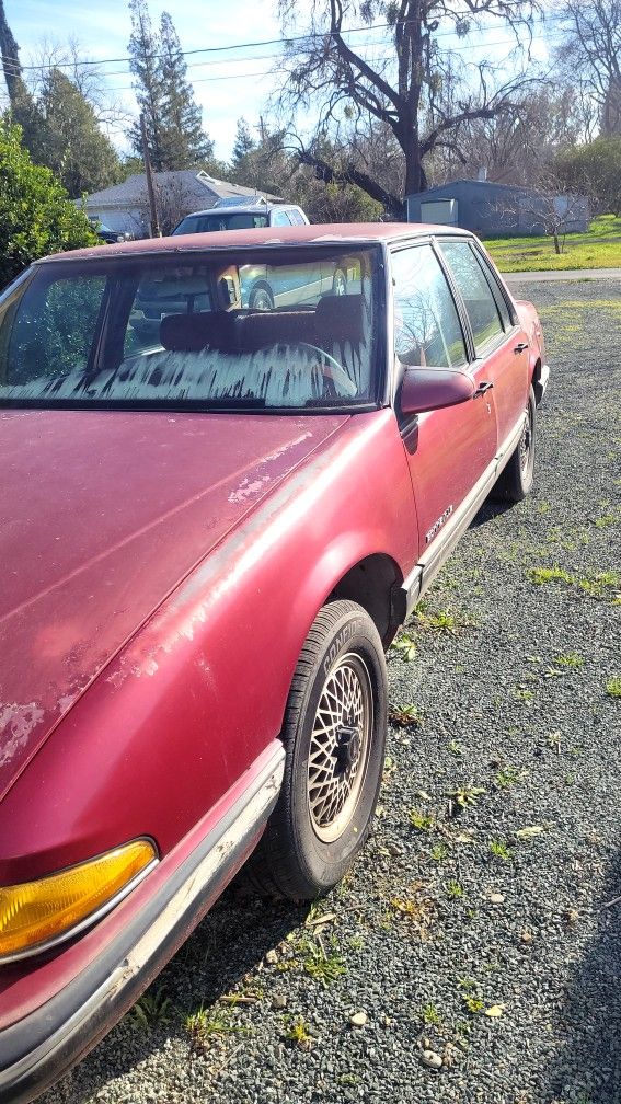 1991 Pontiac Bonneville