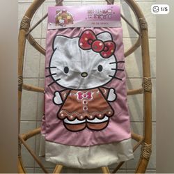 Rare Mexico Exclusive Hello Kitty Christmas Tree Skirt 