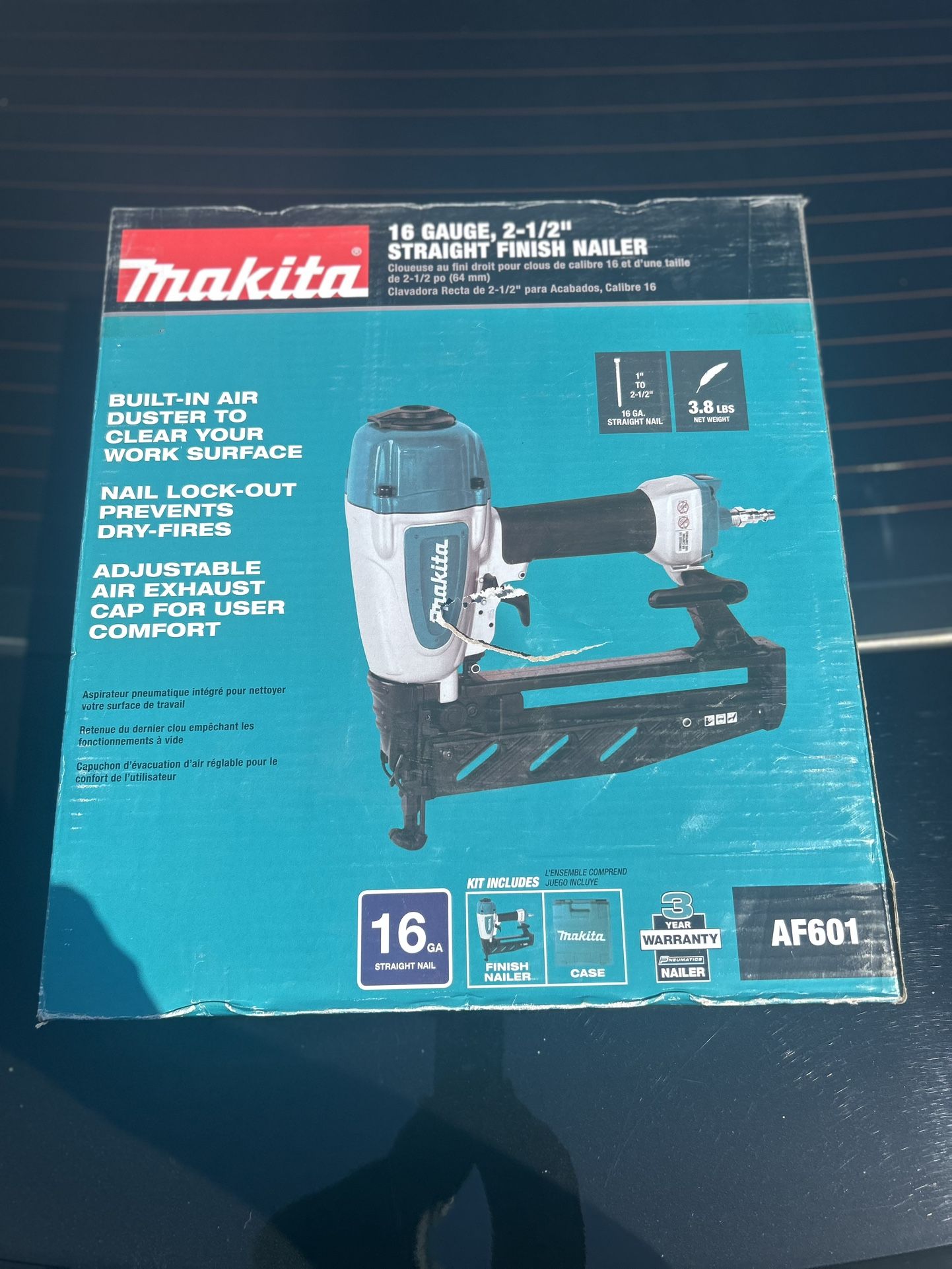 Makita Straight Finish Nailer