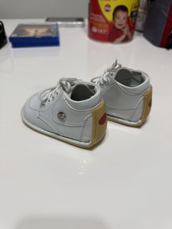 Zapatos Blancos De Bebé Pibe Con Suela Especial Para Caminar  