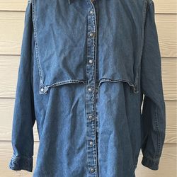 Vintage Denim Long Sleeved Breastfeeding Shirt Ladies’ Size L Snap Closures