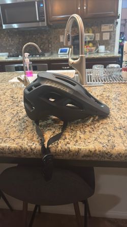 E bike half face helmet E bike half face helmet / bat fox