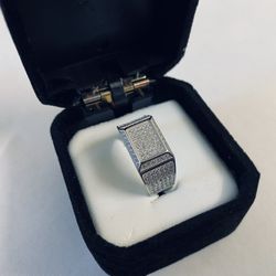 multi diamond style ring 