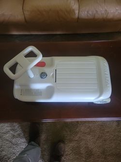 Cleaning mop ride on toy