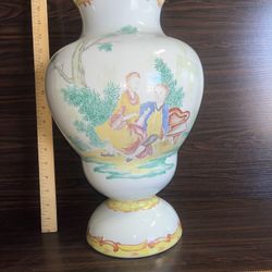 Large Chinese Vintage Porcelain