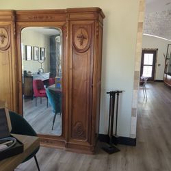 Picture Antique Armoire 