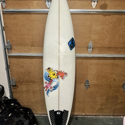 6’8 Surfboard