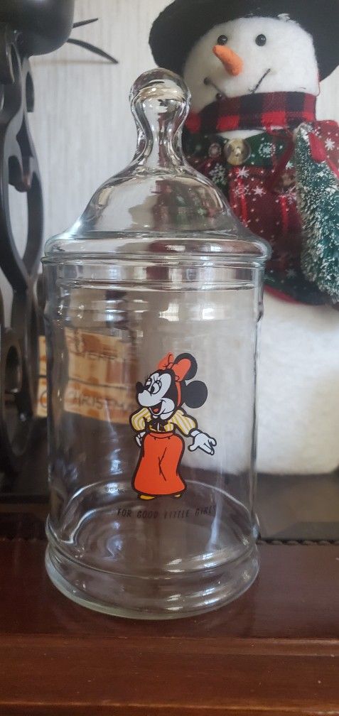 Vintage/collectible MINNIE MOUSE Disney Glass DECANTER
