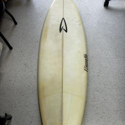 Roberts White Diamond Surfboard