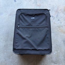 TUMI Alpha Rolling Expandable 26" Suitcase Black Luggage Nylon  2-Wheel