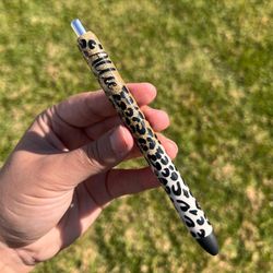 Custom Cheetah Pen