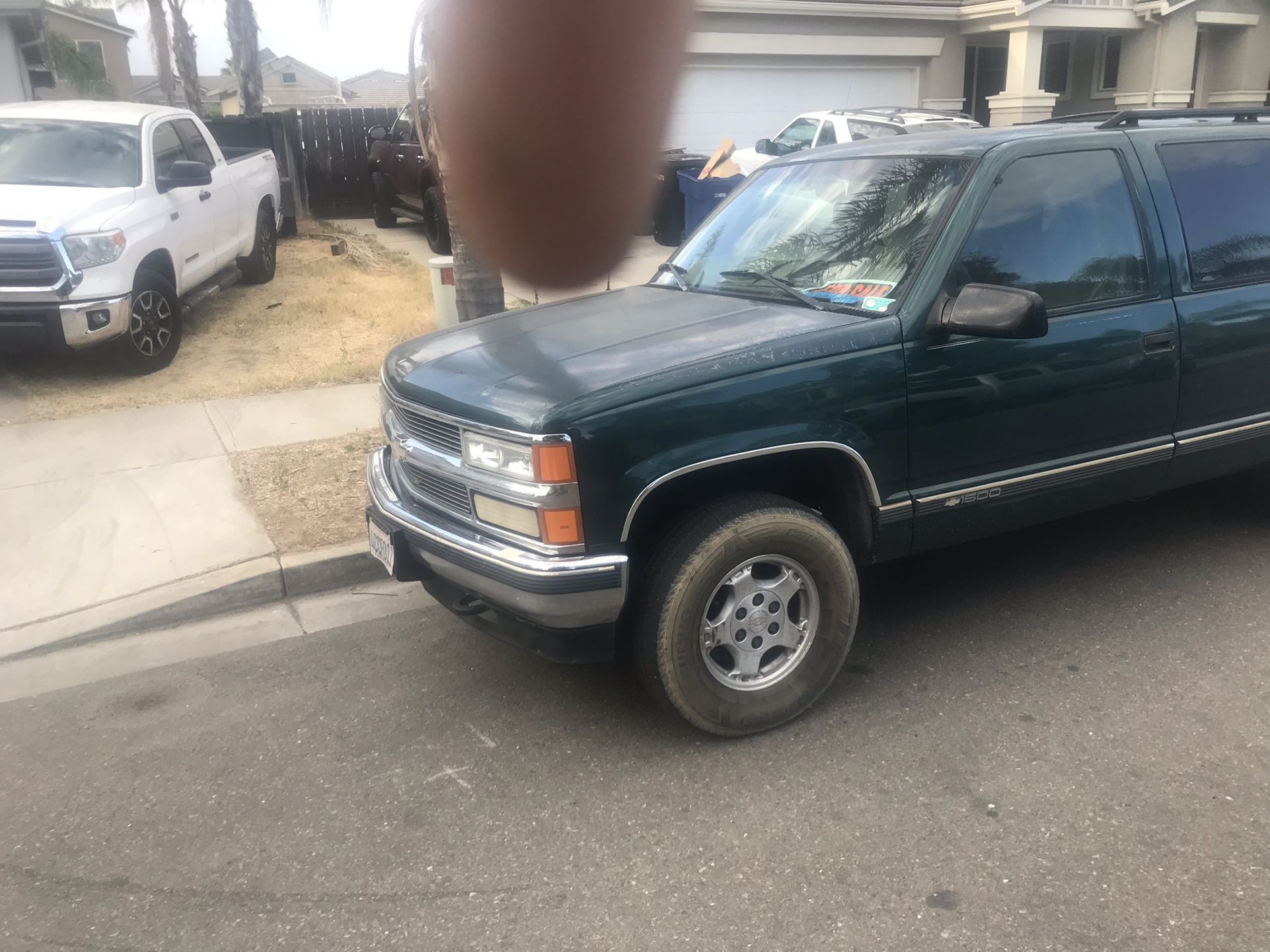 1999 GMC Suburban