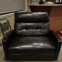 Small 2 Person Couch Recliner. Leather 