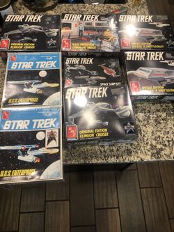 Sealed Star Trek Model Kits In Plastic 