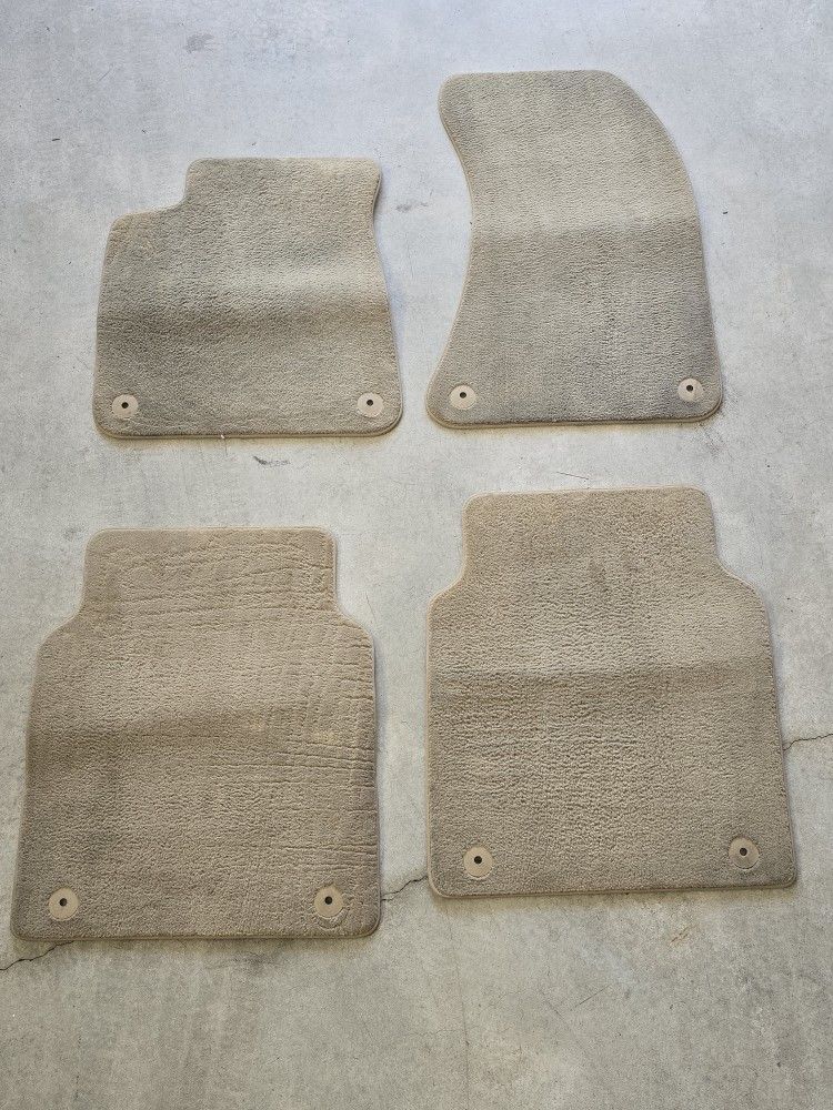 OEM 2012-2018 Audi A8l Floor Mat