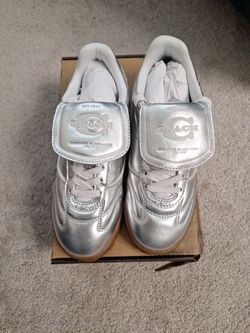 Coach Silver Metallic Low-Top Sneakers