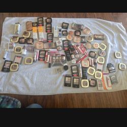 New Multiple Cosmetics At Huge Discount.