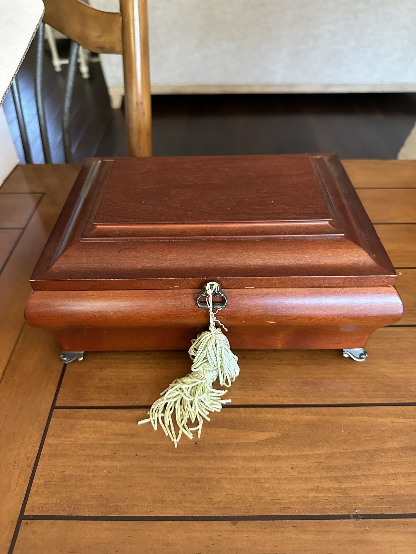 Vintage 90s Bombay wood jewelry box