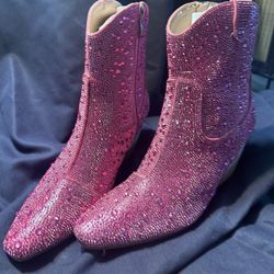 Pink Beaded Cowgirl Boots. Size 7