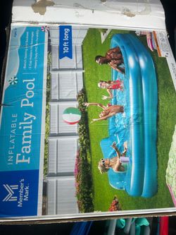 10ft Inflatable Pool