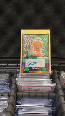 Rookie Cam Skattebo autograph