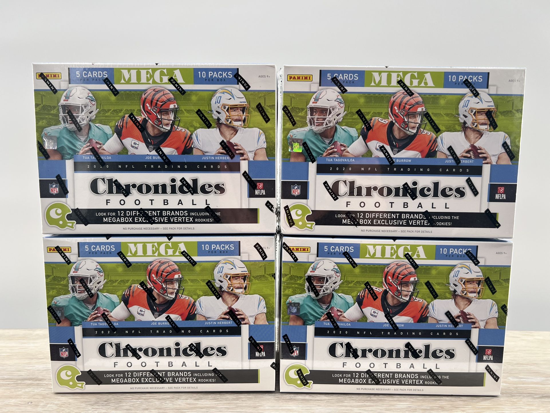 2020 Panini Chronicles Football Mega Box - Vertex Exclusive