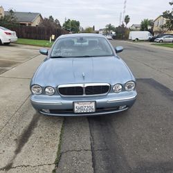 2004 Jaguar XJ8