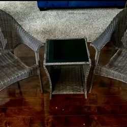 3 Piece Wicker Table And Chair Set
