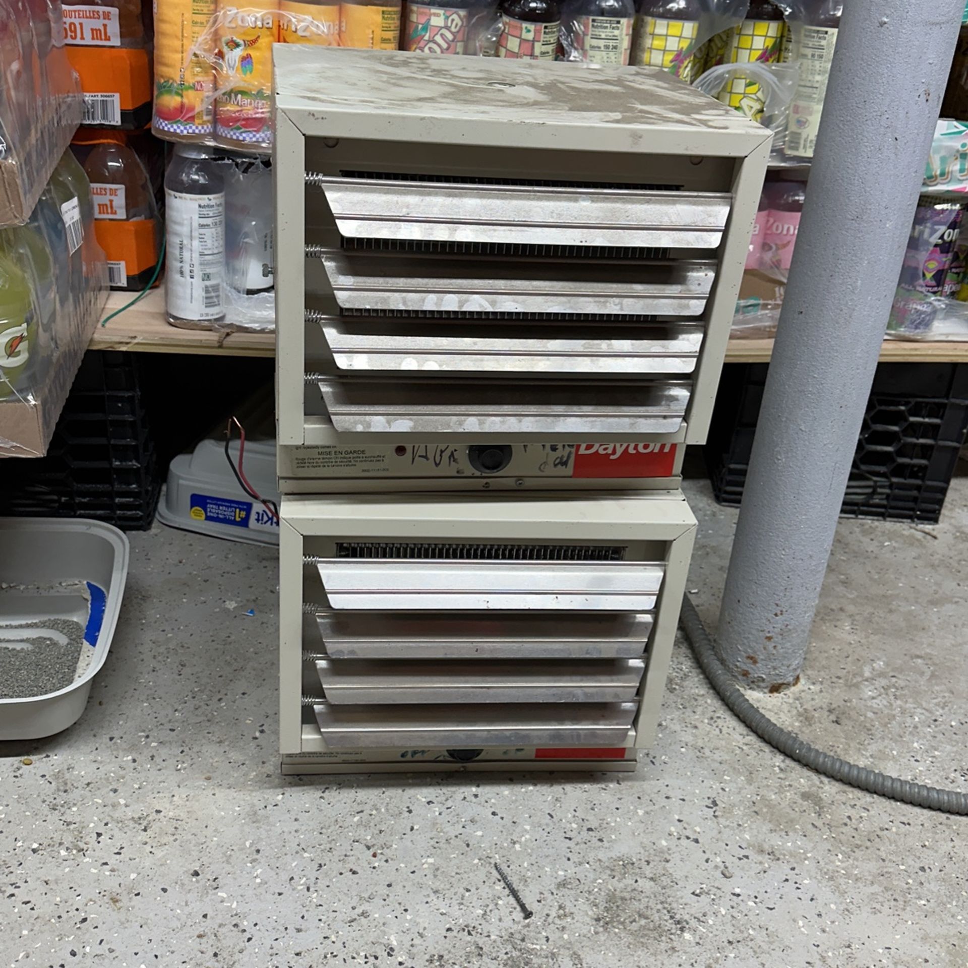 2 DAYTON Electric Wall & Ceiling Unit Heater: 208/240V AC, 1-phase, 12-1/2 in x 14 in x 11-1/4 in