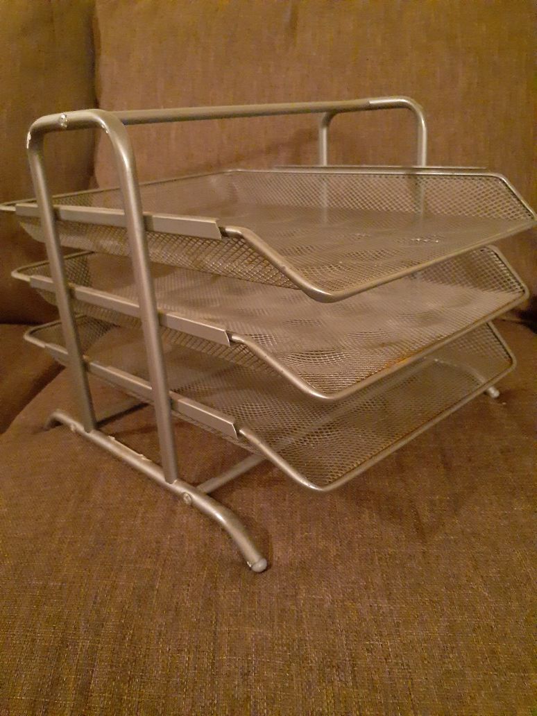 Free Paper Rack